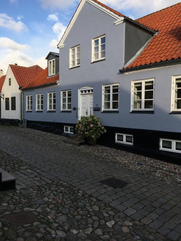Ebeltoft Centrum Apartment ภายนอก รูปภาพ
